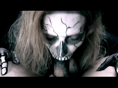 ❤️ Demon girl ngisep pitik jago karo dheweke ireng tutuk lan ngulu cum. ☑ Porno ing jv.pornovore.ru ﹏