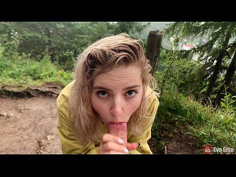 ❤️ Girl swallows cum sawise bukkake umum - Eva Elfi ☑ Porno ing jv.pornovore.ru ﹏